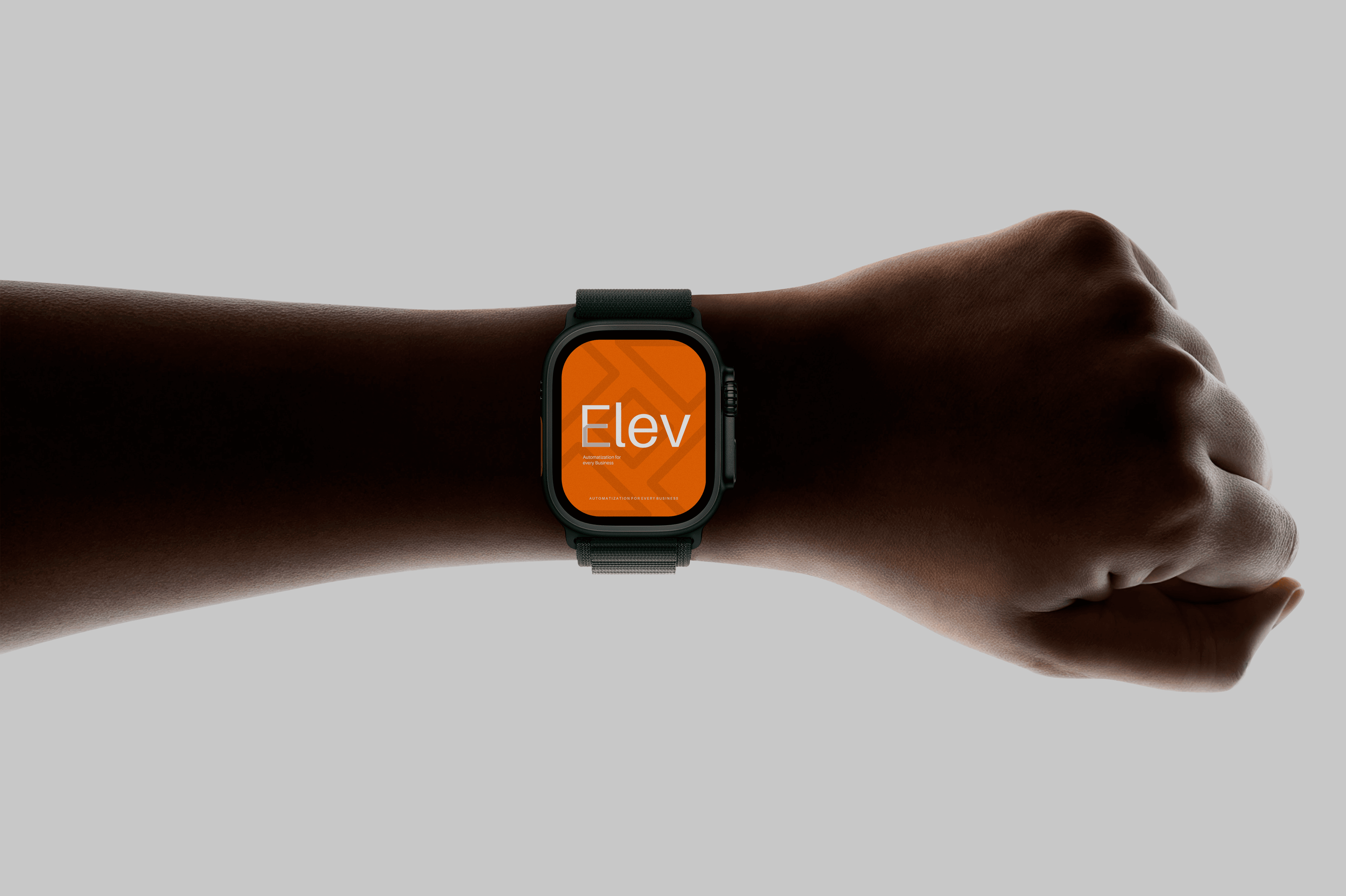 Elev no mostrador de um smartwatch